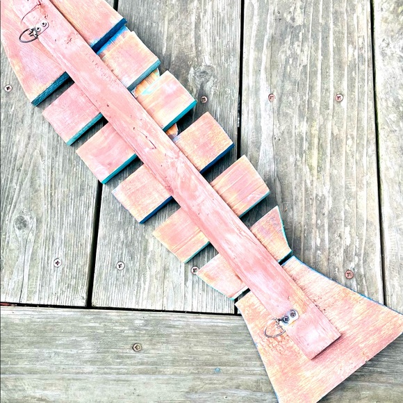 Vintage colorful wood fish key ring holder - Picture 3 of 3